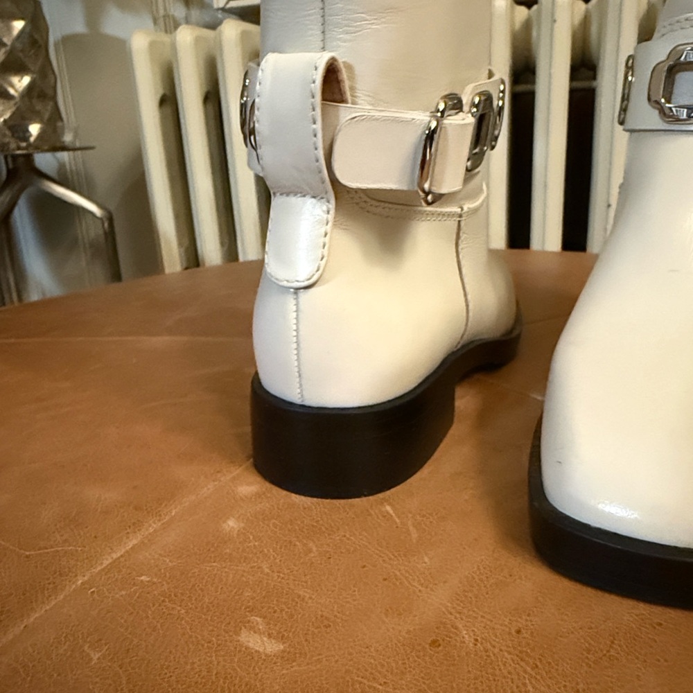 Larroude Cream Heeled Boots - Picture 9 of 16